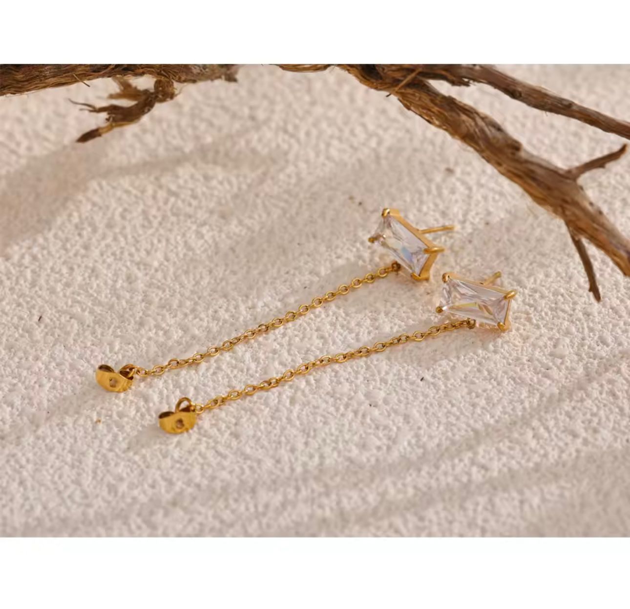 Par aretes cristal cadena dorada larga oro 14K