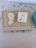 Par aretes flor larimar original laminado oro con caja presentación